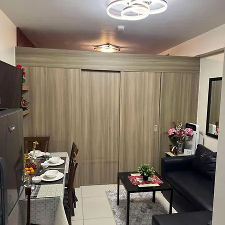 Juvrey 1 Bedroom Studio Unit With Balcony